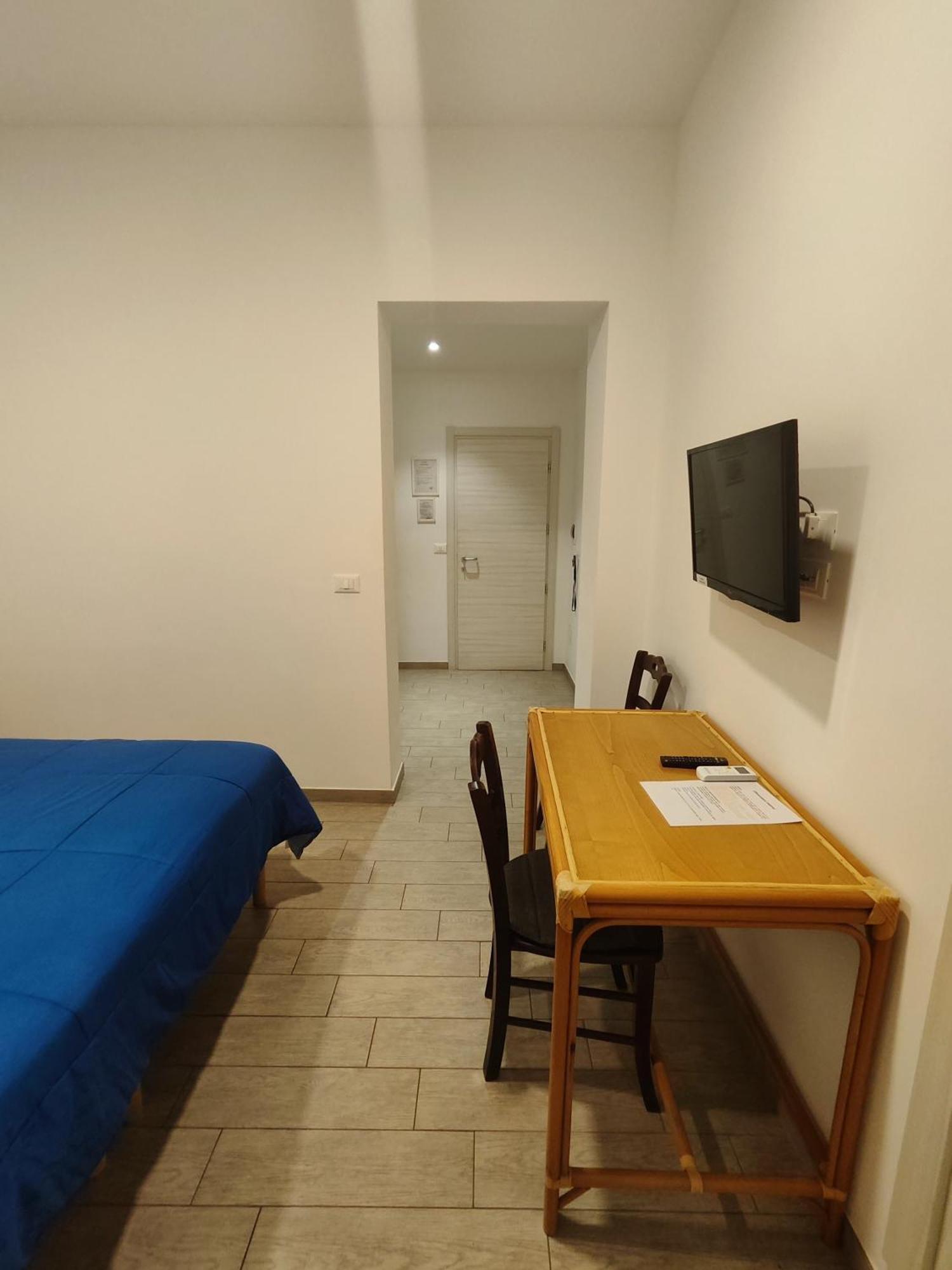Hotel Faraglione Vulcano  Exteriör bild